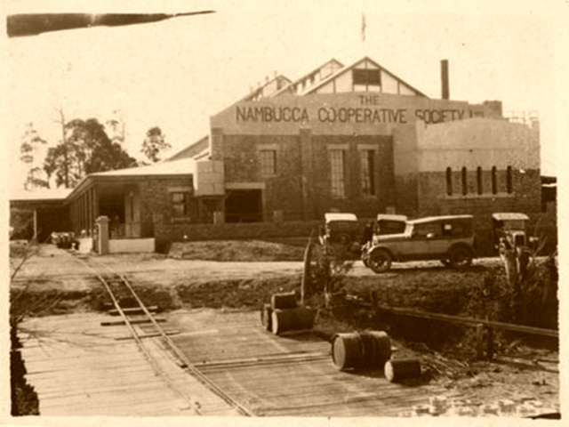 Butter Factory North Macksville with cream cans